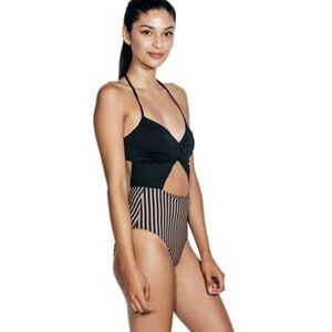 KORESWIM Striped Black/Gold One-Piece Medium